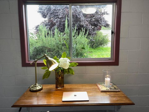 MAGNOLIA HOUSE ON THE CREEK - STANTHORPE - Accommodation Redcliffe 3