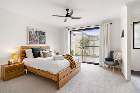 MAINBREAK - DUNSBOROUGH - Accommodation Redcliffe 1