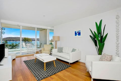MAN29 - Beautiful 2 BR Apartment Manly Wharf Views - Accommodation Redcliffe 1