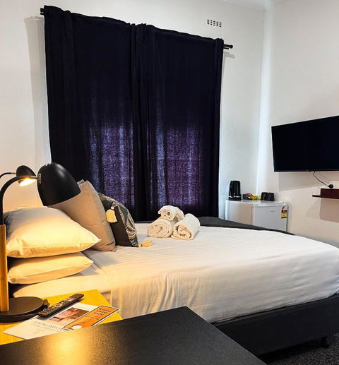 Manjimup Hotel - Accommodation Redcliffe 2