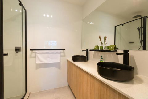 Mattner House Family Vacation Resort - Accommodation Redcliffe 2