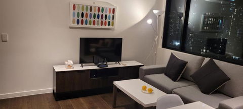 MB 3006 SkyLab Apartment Hotel - Accommodation Redcliffe 1