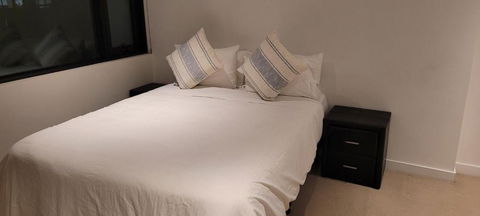 MB 3006 SkyLab Apartment Hotel - Accommodation Redcliffe 2