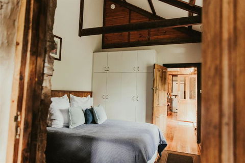 Mintaro Cottage - Accommodation Redcliffe 1