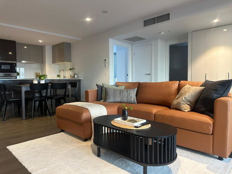 Modern Meets The Gabba - Accommodation Redcliffe 2