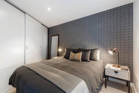 Monochrome And Matte - Sophisticated Loft Living - Accommodation Redcliffe 3