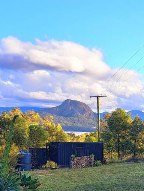 Moogie Pod - Trendy Tiny Getaway - Accommodation Redcliffe 1