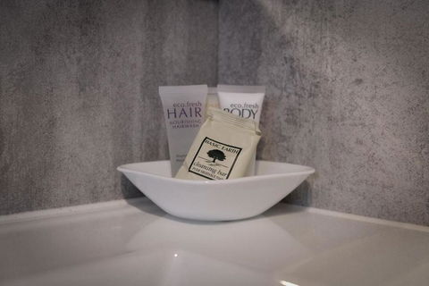 Mount Rumney Escapes Seaview House 1 - Possum House - Accommodation Redcliffe 2