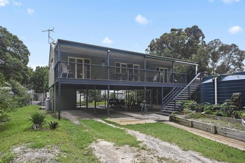 Moreton Island Retreat - Accommodation Redcliffe 0