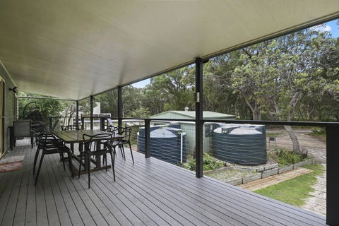 Moreton Island Retreat - Accommodation Redcliffe 1