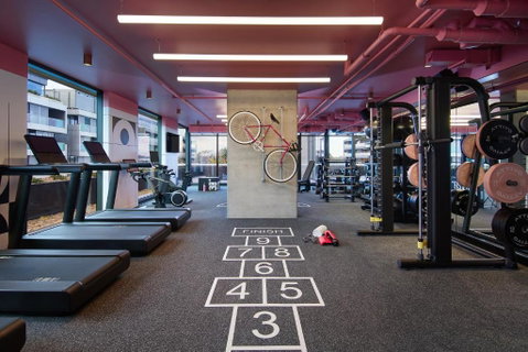 Moxy Sydney Airport - Accommodation Redcliffe 3