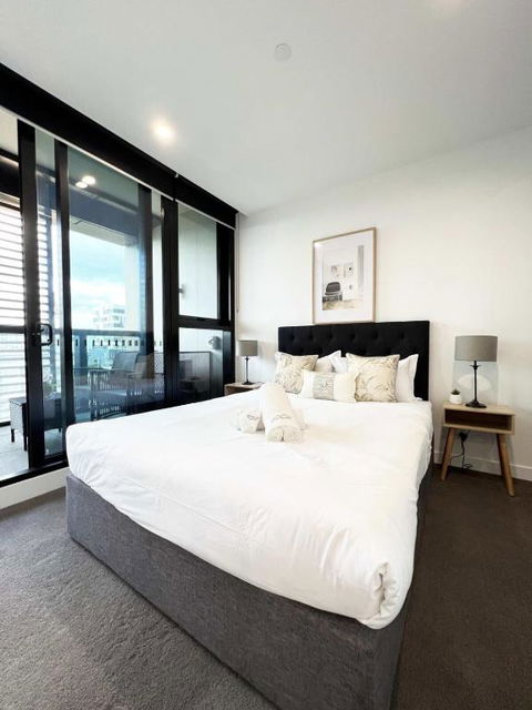 Myka Home New Apartment In Box Hill YS4A - Accommodation Redcliffe 3