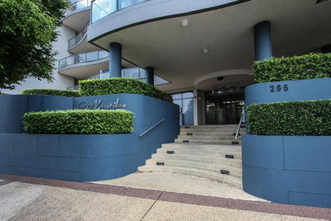 Nautilos On The Harbour - Accommodation Redcliffe 0
