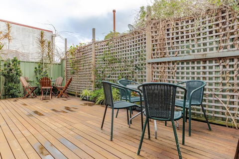 New Granny Flat In Narwee - Accommodation Redcliffe 3