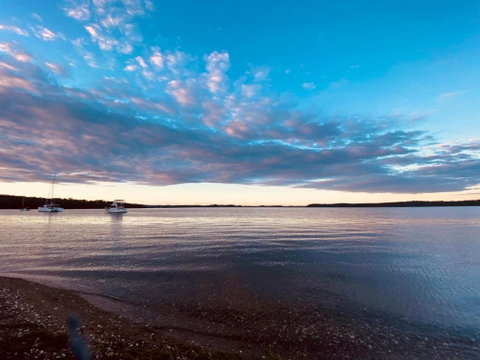 New Property Seabreeze Bungalow - Lakeview Sunset Delight At Sunshine On Lake Macquarie - Accommodation Redcliffe 0