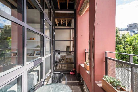 New York Style Apartment In Chippendale NSW - Accommodation Redcliffe 1