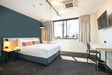 Nightcap At Chardons Corner Hotel - Accommodation Redcliffe 0