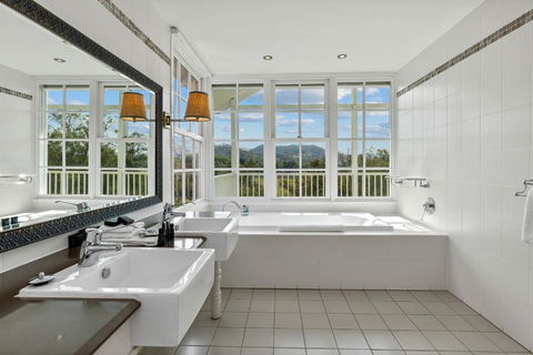 Nimbo Fork Lodge - Accommodation Redcliffe 2
