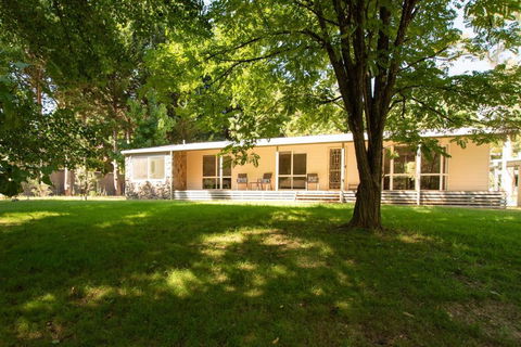 Nirvana - Accommodation Redcliffe 1