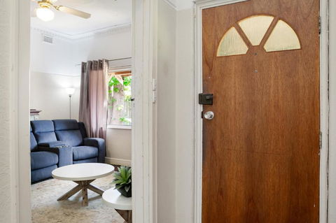 North Beach Cottage By Swan Bnb Management - Accommodation Redcliffe 2