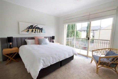 Norwood Saltbush Retreat With Wifi - Accommodation Redcliffe 2