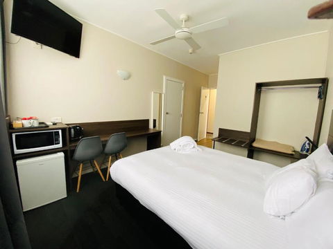 Nowra Motor Inn - Accommodation Redcliffe 2