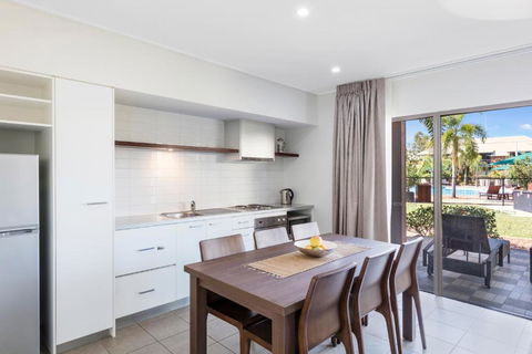 Oaks Cable Beach Resort - Accommodation Redcliffe 3