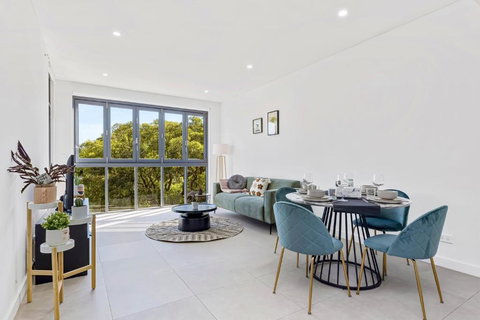 Oasis Near CBD, Close To UNSW & Famous Restaurants - Accommodation Redcliffe 1