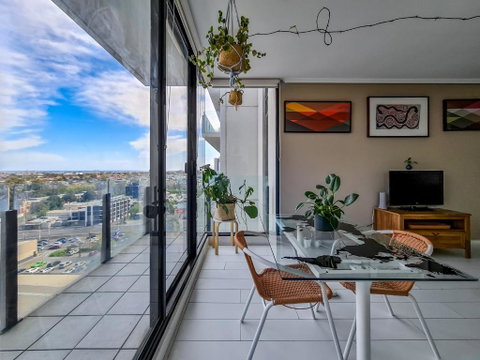 Ocean View Apartment Close To CBD With Indoor Pool. - Accommodation Redcliffe 0
