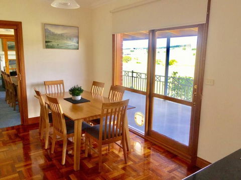 Old Entally Farm - Accommodation Redcliffe 2