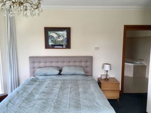 Old Entally Farm - Accommodation Redcliffe 3