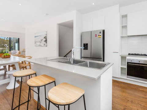 Osprey Mornington - Accommodation Redcliffe 0