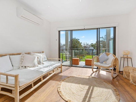 Osprey Mornington - Accommodation Redcliffe 1
