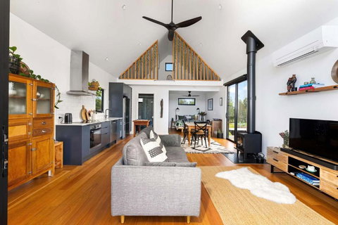 Ovata - Country To Coast - Accommodation Redcliffe 2