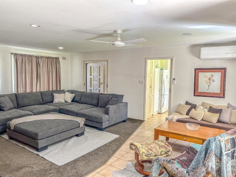 Ovens Valley Retreat - Accommodation Redcliffe 2