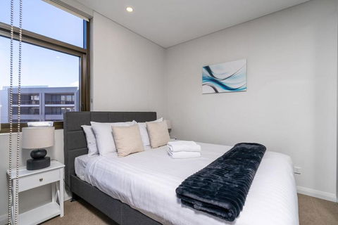 Parliamentary Triangle 1BR Apartment - Accommodation Redcliffe 1