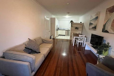Paddington Pad With Back Deck And Free Car Space Close To Suncorp - Accommodation Redcliffe 1