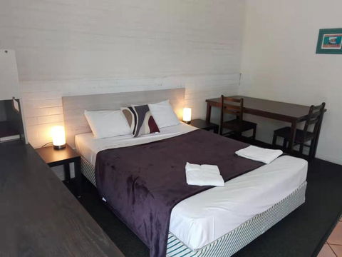 Paradise Motel - Accommodation Redcliffe 2