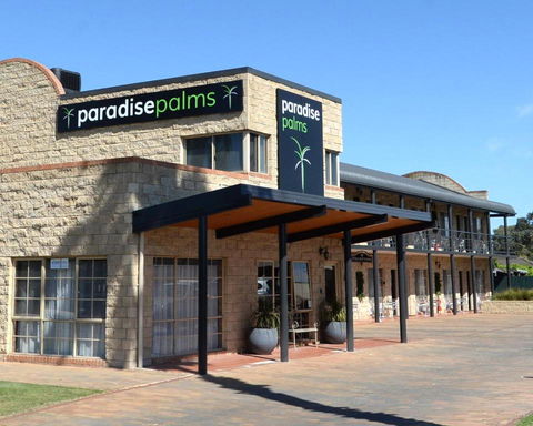 Paradise Palms - Accommodation Redcliffe 0