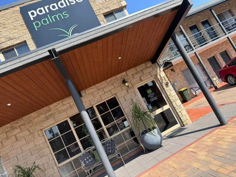 Paradise Palms - Accommodation Redcliffe 3