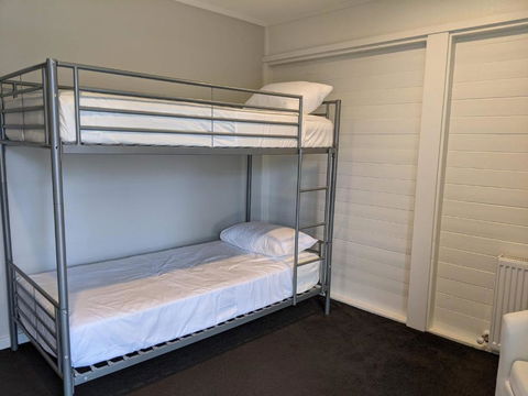 Peaceful Country Home In A Middle Of A Rainforest - Accommodation Redcliffe 3