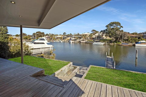 Pelican Brief - Accommodation Redcliffe 3