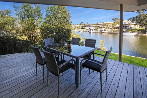 Pelican Brief - Accommodation Redcliffe 1