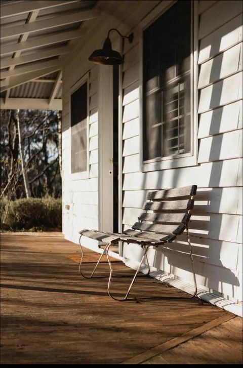 Peony Farm Pink Cottage - Accommodation Redcliffe 2