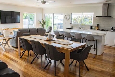 Peppermint Rise - Accommodation Redcliffe 0
