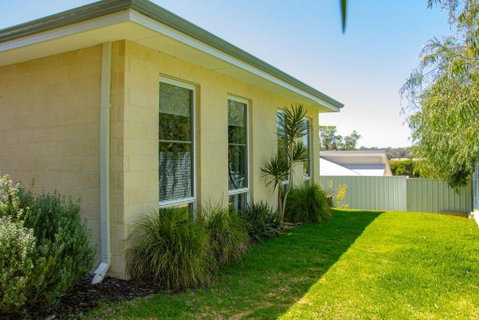 Peppermint Rise - Accommodation Redcliffe 1