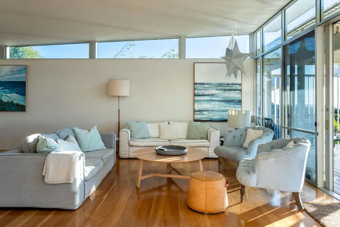 Percy Street I Private Properties - Accommodation Redcliffe 2