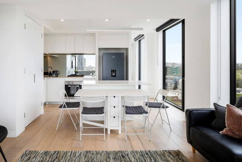 Perfect Haven In Spring Hill 2B1B And Parking - Accommodation Redcliffe 1