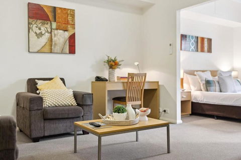 Perth Premium 1 Bedroom - Accommodation Redcliffe 2