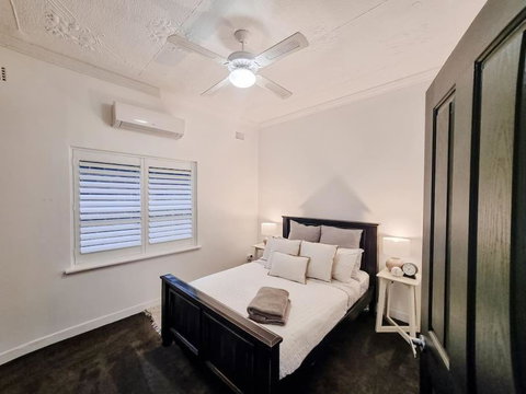 Peters Rest Central Wagga - Accommodation Redcliffe 0